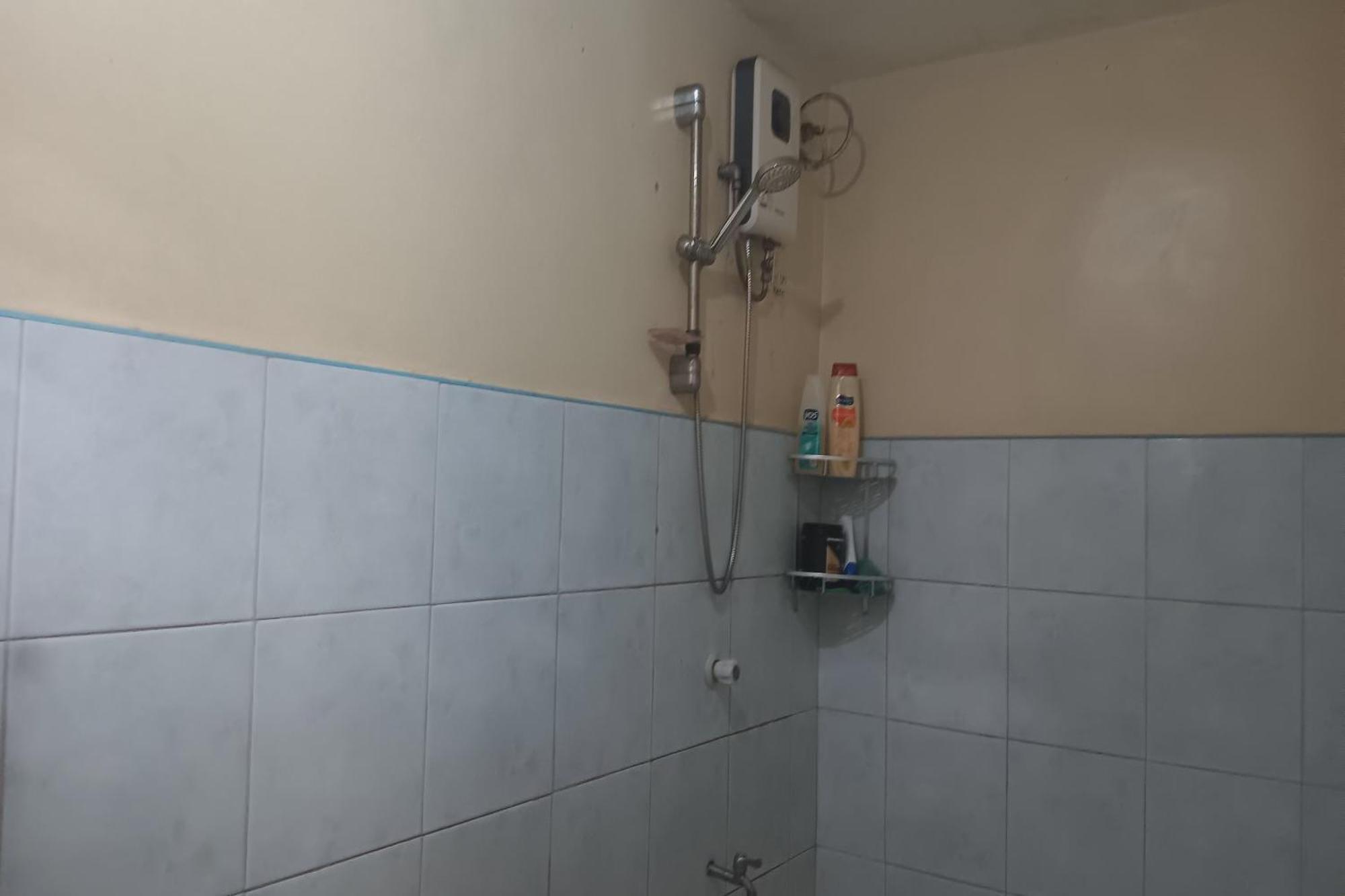Larosa Hostel Puerto Princesa Екстериор снимка